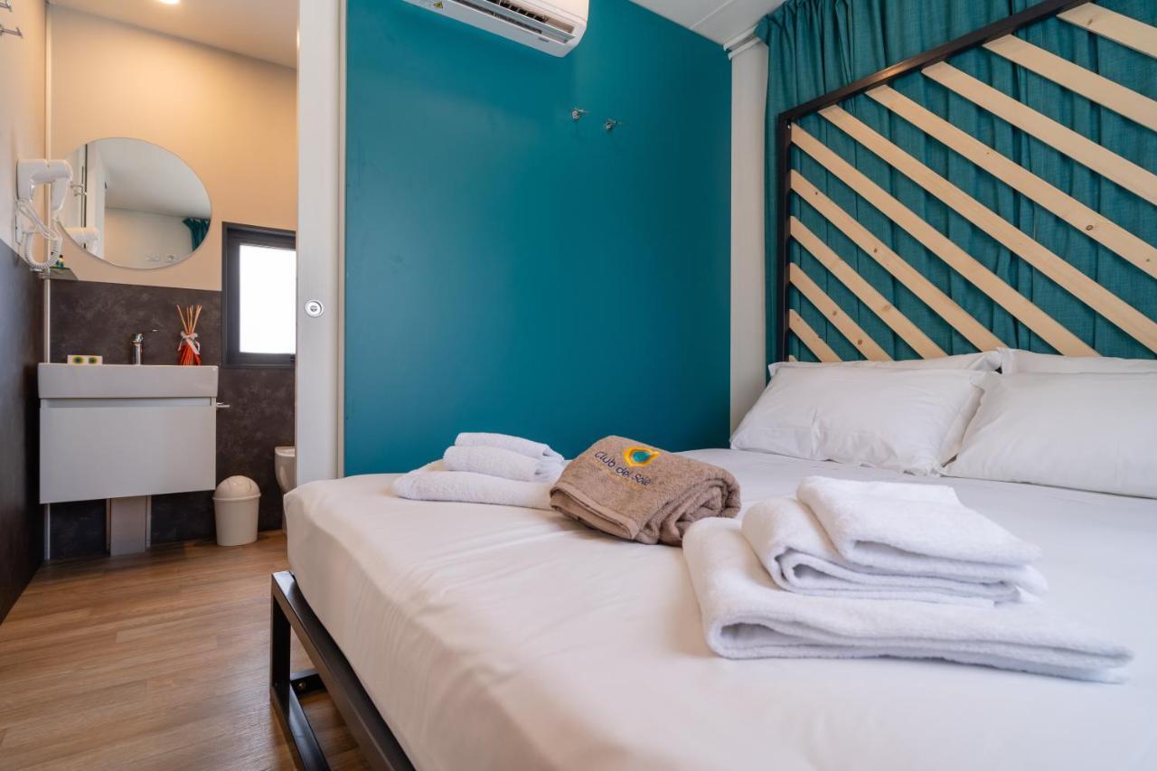 Club Del Sole Romagna Family Resort Ричоне Екстериор снимка