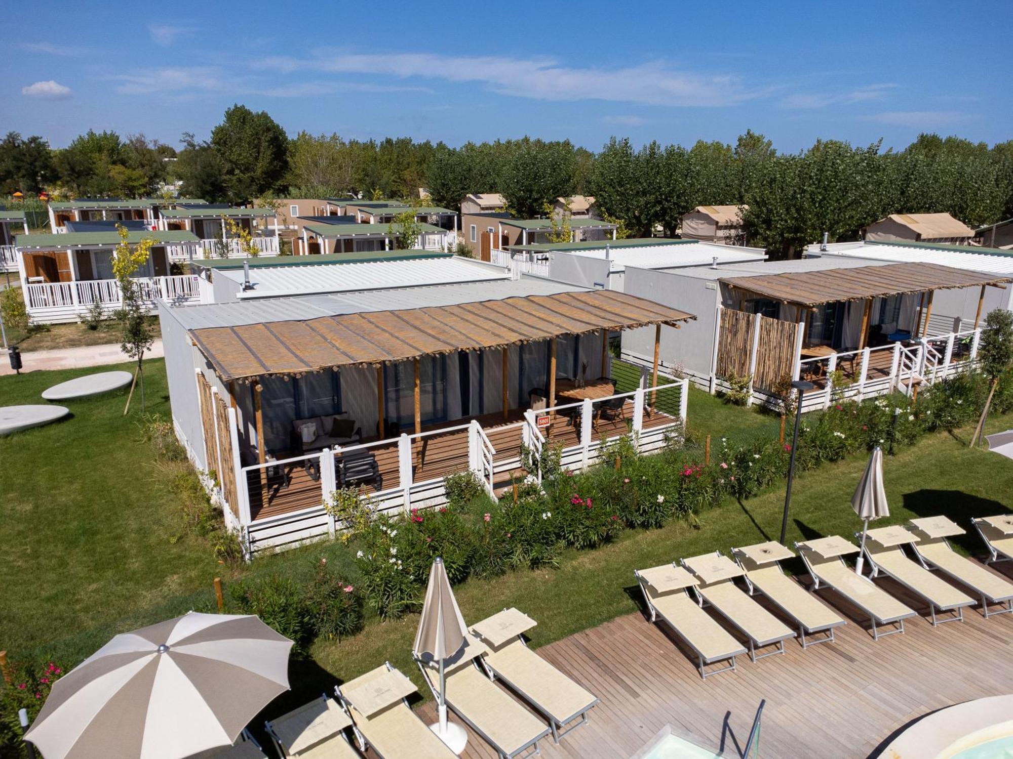 Club Del Sole Romagna Family Resort Ричоне Екстериор снимка